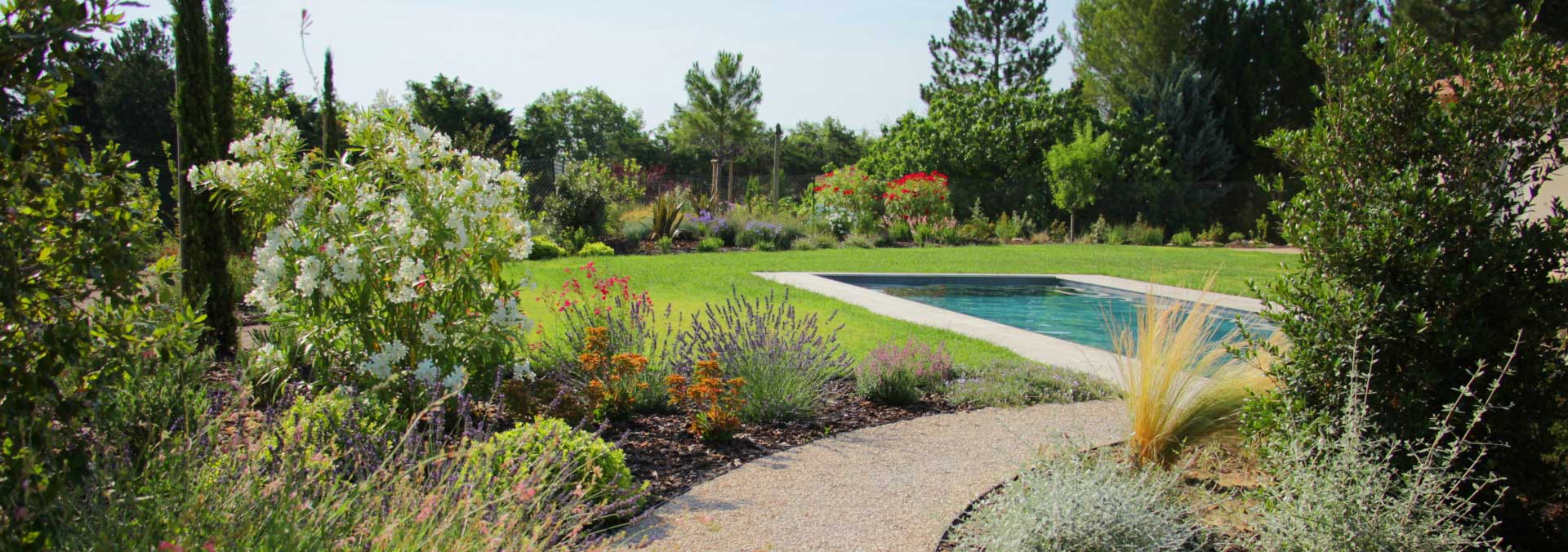 Création de terrasse et allée de jardin
